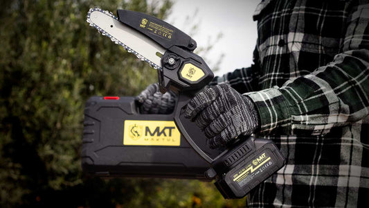 Mini MOTOSIERRA a batería potente y ágil, MAKTUL.